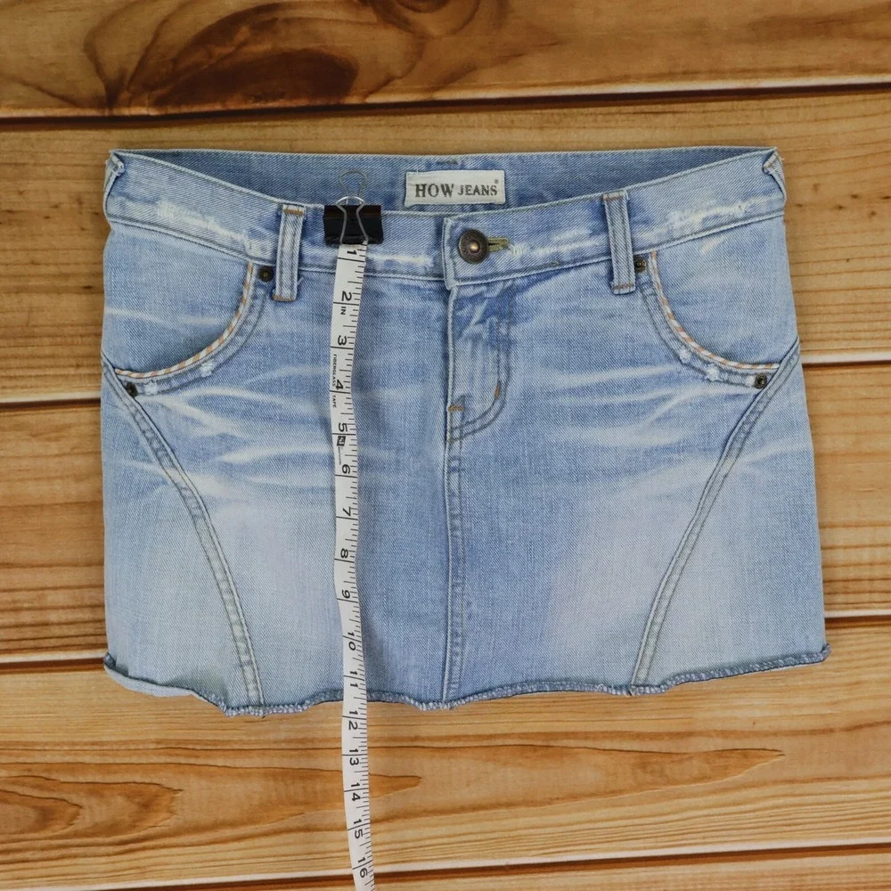 How Jeans Mini Denim Skirt Womens Sz M Blue Light Wash Cotton Distressed Pockets